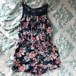 Paper doll floral romper